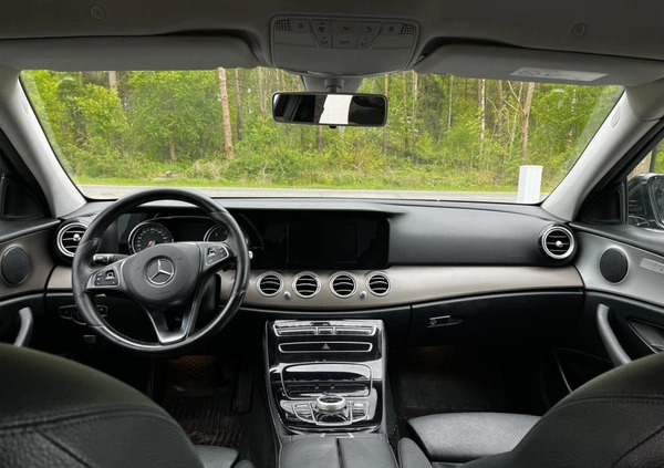 Mercedes-Benz Klasa E cena 83900 przebieg: 239709, rok produkcji 2016 z Krasnobród małe 781